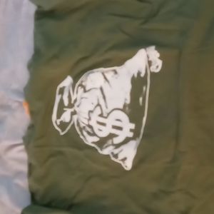 Akademiks shirt
